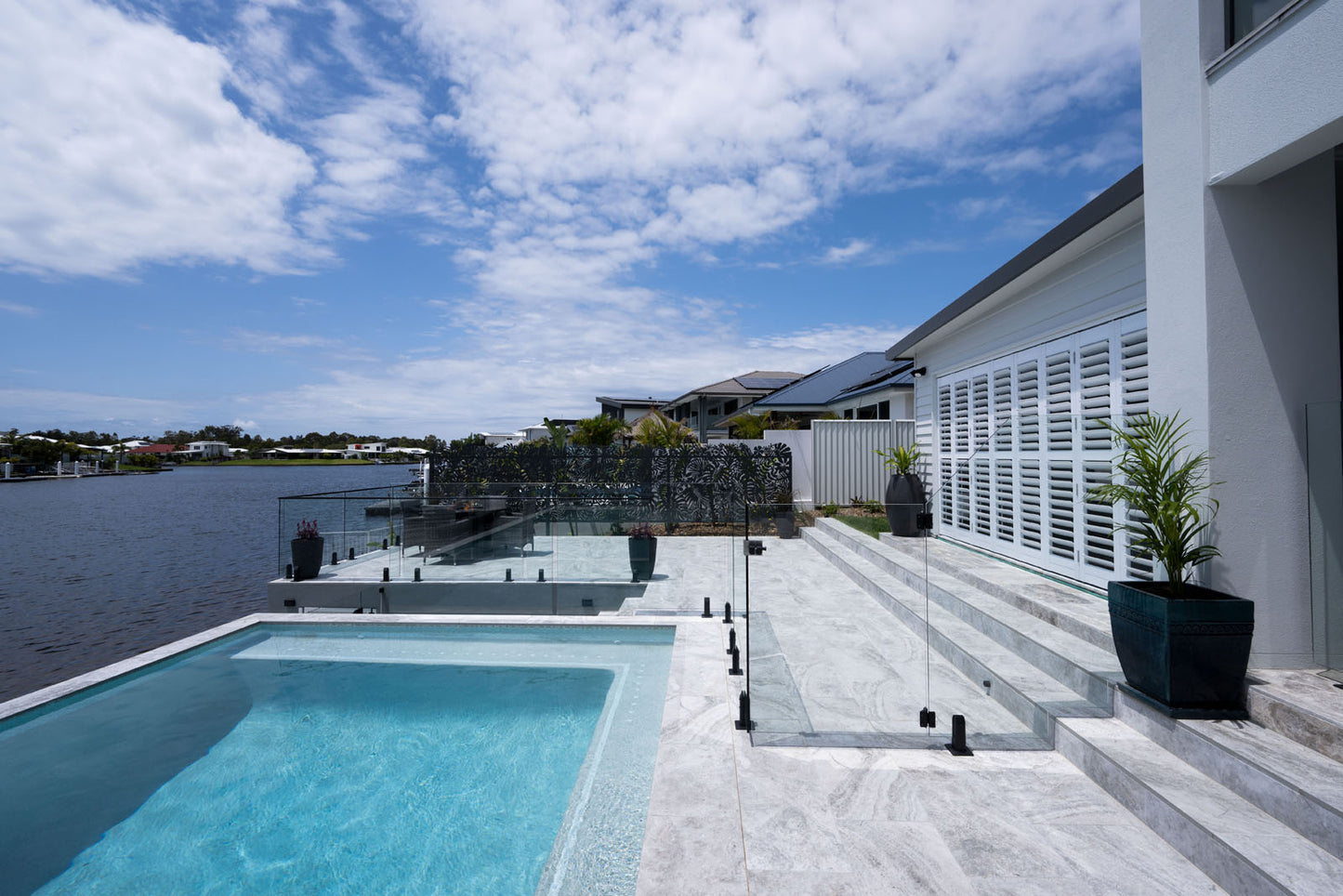 Platinum Travertine Coping